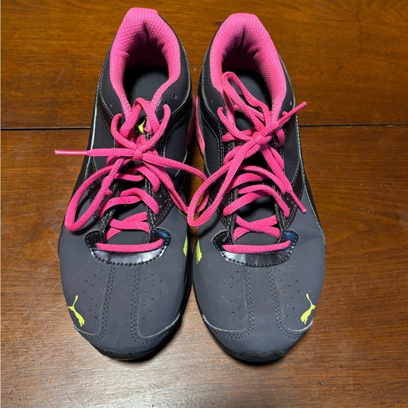 Puma Razor 6 Women’s Black/Pink Running Shoes Size 7 - Picture 2 of 10